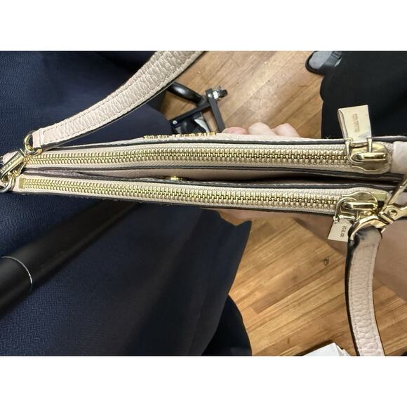 Michael Kors Adele Leather Crossbody Bag Pink Pebbled Gold Hardware Double Zip - Picture 3 of 12